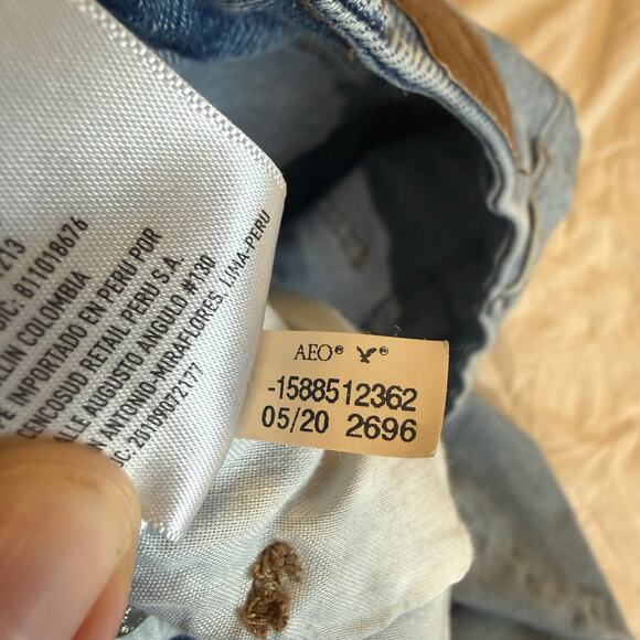 American Eagle Curvy Mom Jeans 00 Light Wash High Rise Denim - Picture 12 of 16